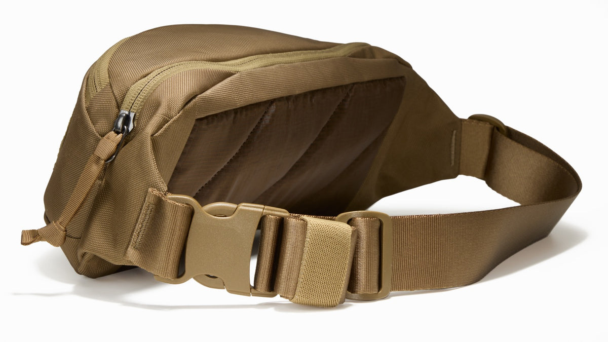 エバーグッズ　CIVIC ACCESS SLING 2L - Revised CIVIC ACCESS SLING 2L - Revised – EVERGOODS Japan