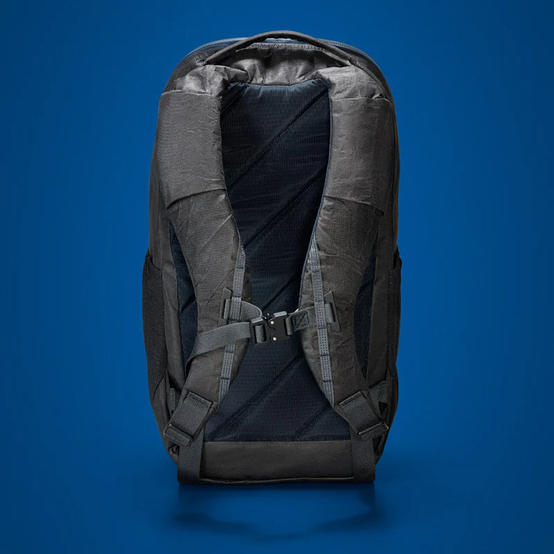 MOUNTAIN PANEL LOADER 22L Kludde Edition - Black Magic – EVERGOODS