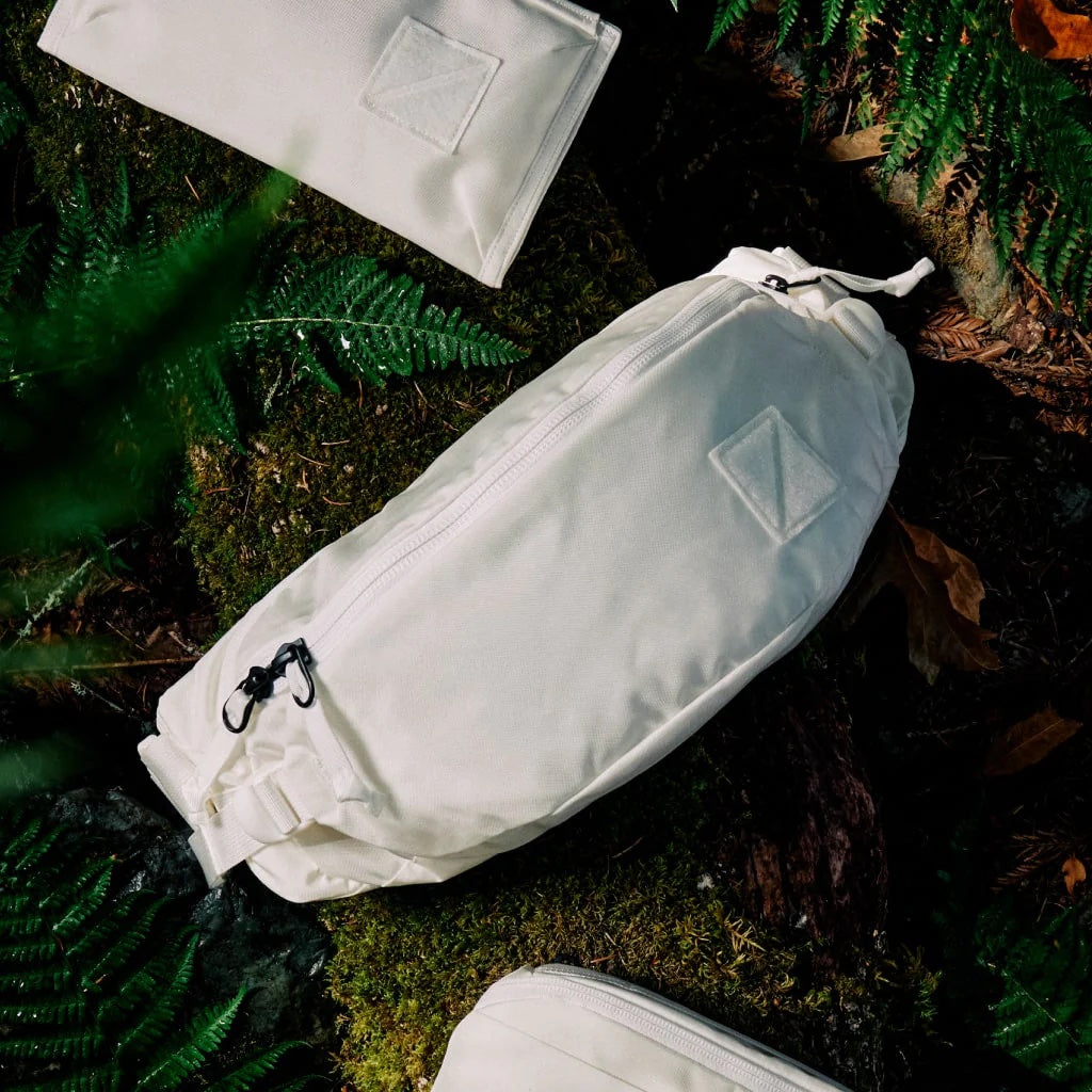 MOUNTAIN HIP PACK 3.5L - UNDYED