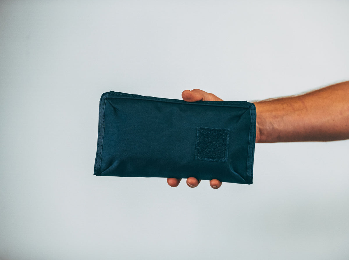 CIVIC ACCESS POUCH 1L- NAVY – EVERGOODS Japan