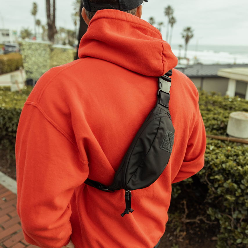 SLINGS & HIP PACKS
