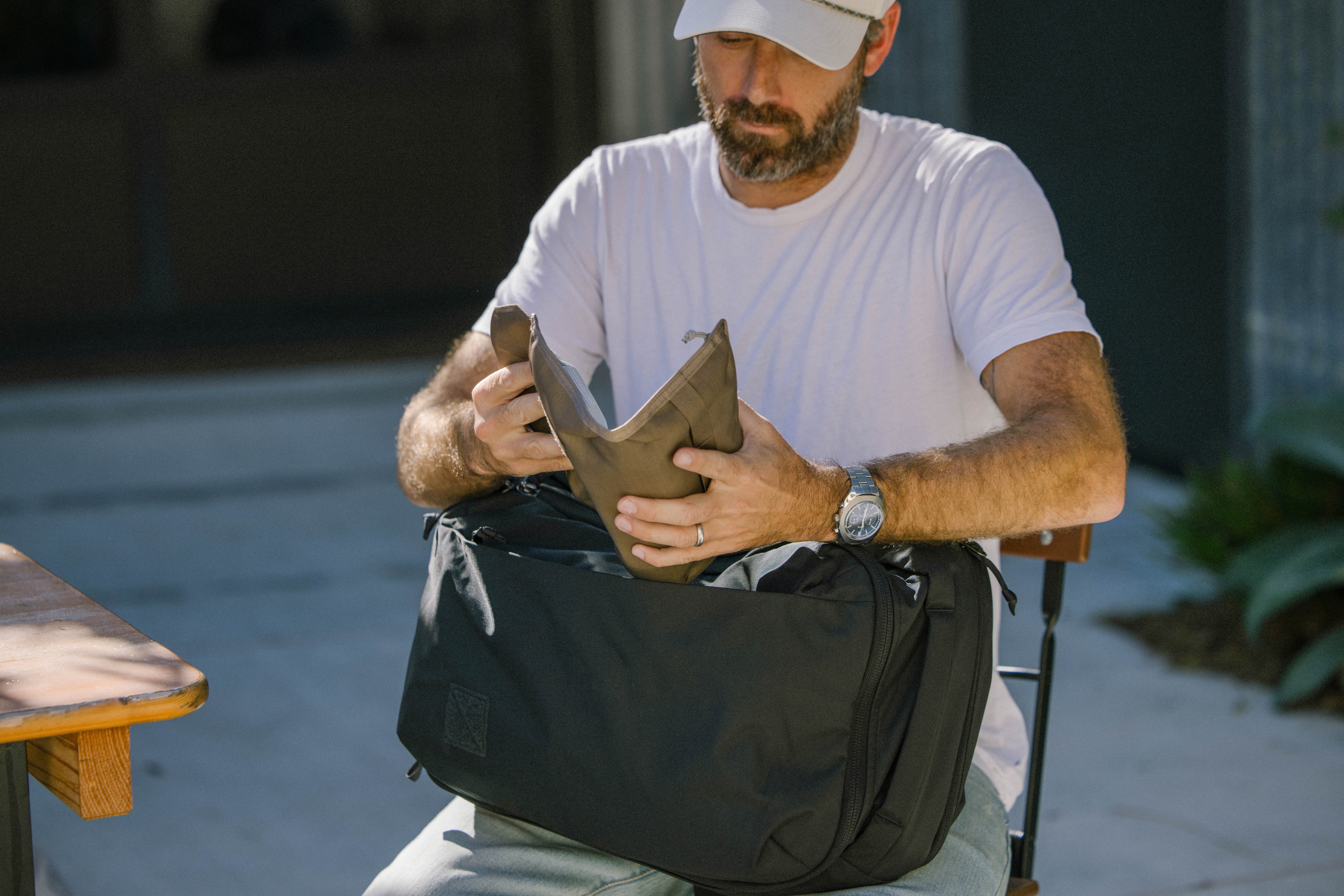 CIVIC ACCESS POUCH 1L - Fossil Brown – EVERGOODS Japan