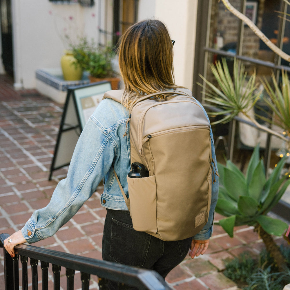 CIVIC HALF ZIP 22L - Fossil Brown