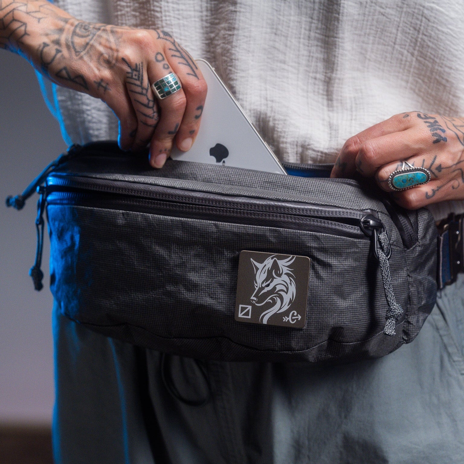 CIVIC ACCESS SLING 2L - Kludde Edition – EVERGOODS Japan