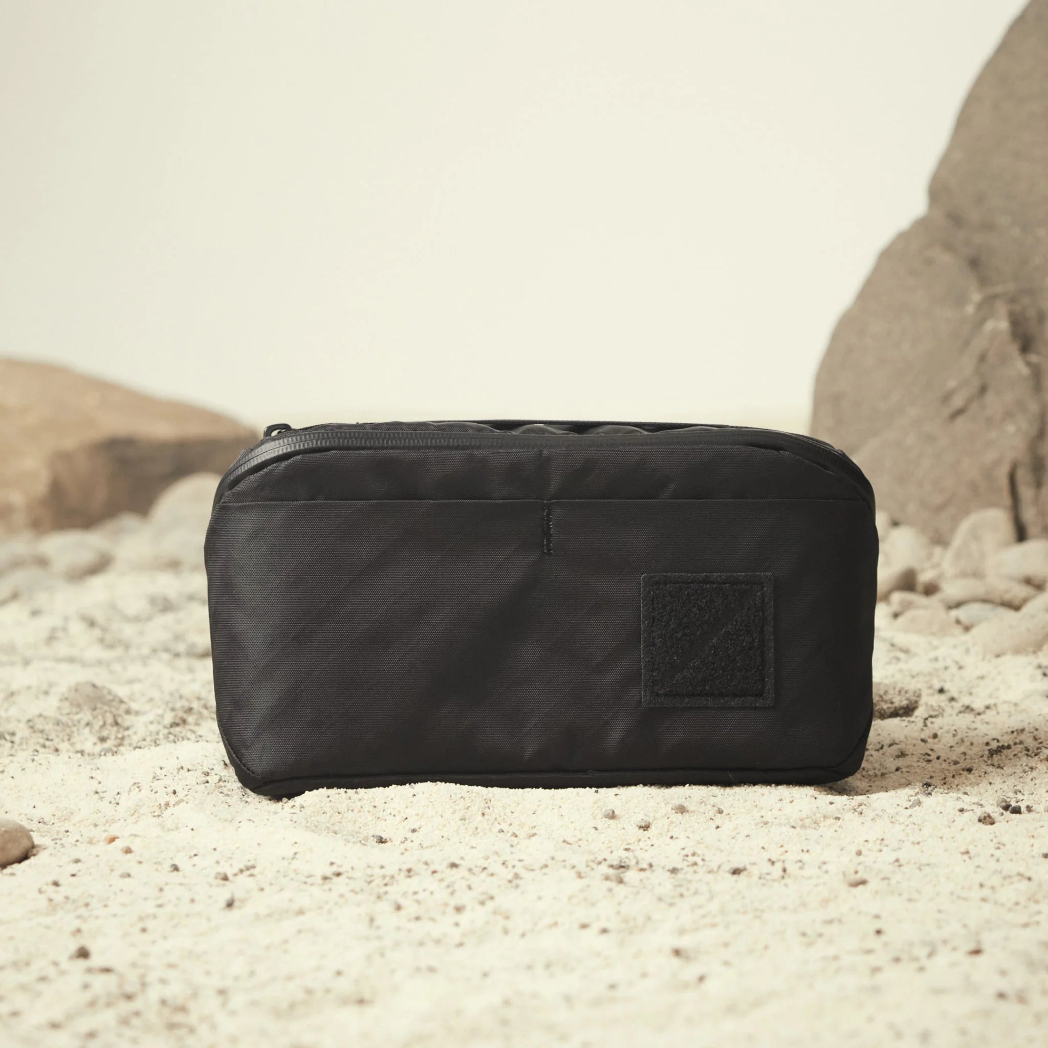 CIVIC ACCESS POUCH 2L - ECOPAK – EVERGOODS Japan