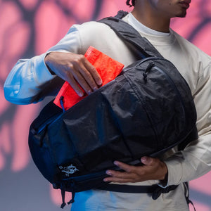 CIVIC FLAT POUCH Kludde Edition - Electric Coral