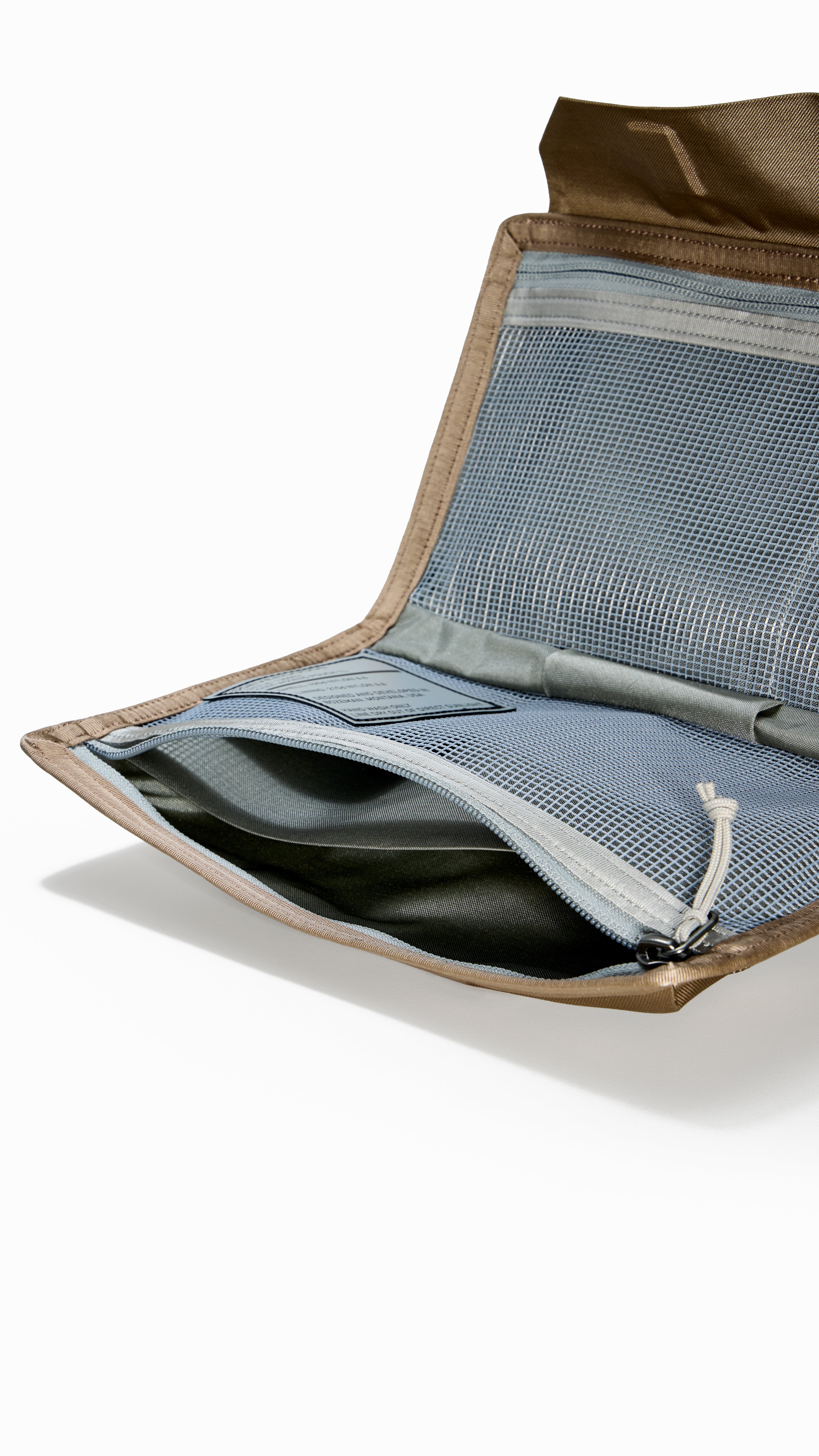 CIVIC ACCESS POUCH 1L - Fossil Brown – EVERGOODS Japan