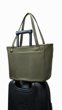画像をギャラリービューアに読み込む, CIVIC DAILY TOTE 24L - OD Green