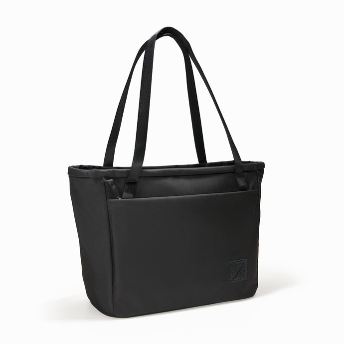 CIVIC DAILY TOTE 24L - Solution Dyed Black