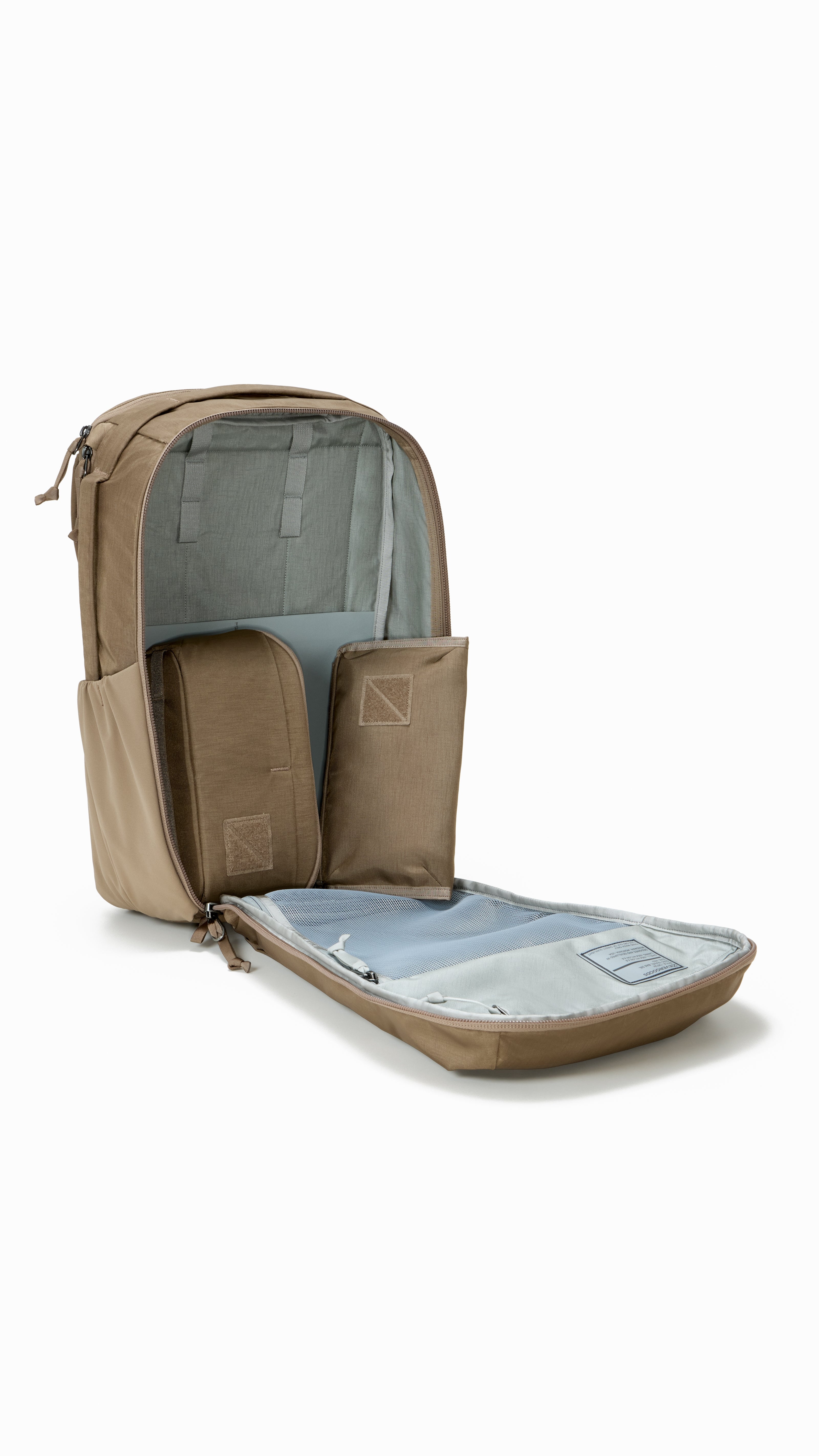 CIVIC TRAVEL BAG - Fossil Brown – EVERGOODS Japan