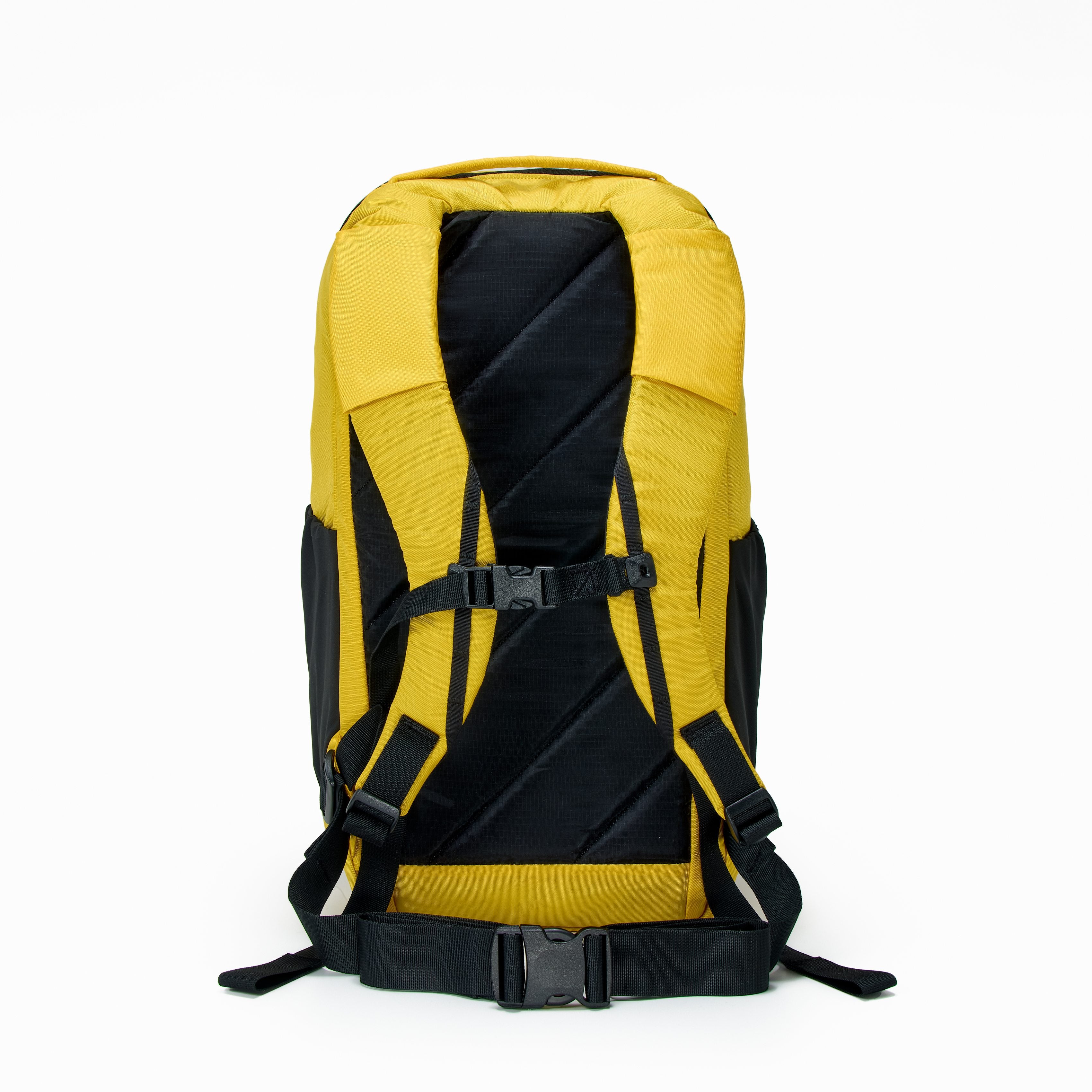 MOUNTAIN PANEL LOADER 22L - Expedition Yellow – EVERGOODS Japan