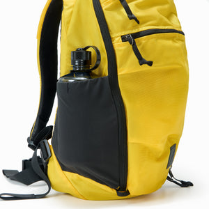 MOUNTAIN PANEL LOADER 22L - Expedition Yellow