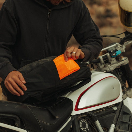 CIVIC FLAT POUCH