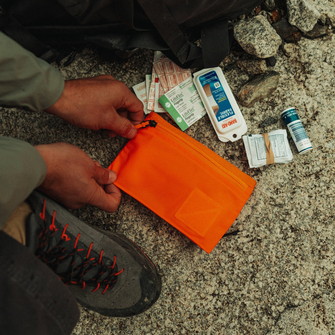 CIVIC FLAT POUCH