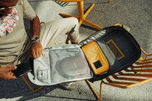 画像をギャラリービューアに読み込む, CIVIC PANEL LOADER 24L - OD Green