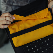 画像をギャラリービューアに読み込む, CIVIC ACCESS POUCH 1L - Expedition Yellow