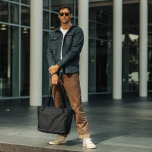 画像をギャラリービューアに読み込む, CIVIC DAILY TOTE 24L - Solution Dyed Black