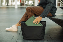 画像をギャラリービューアに読み込む, CIVIC DAILY TOTE 24L - Solution Dyed Black