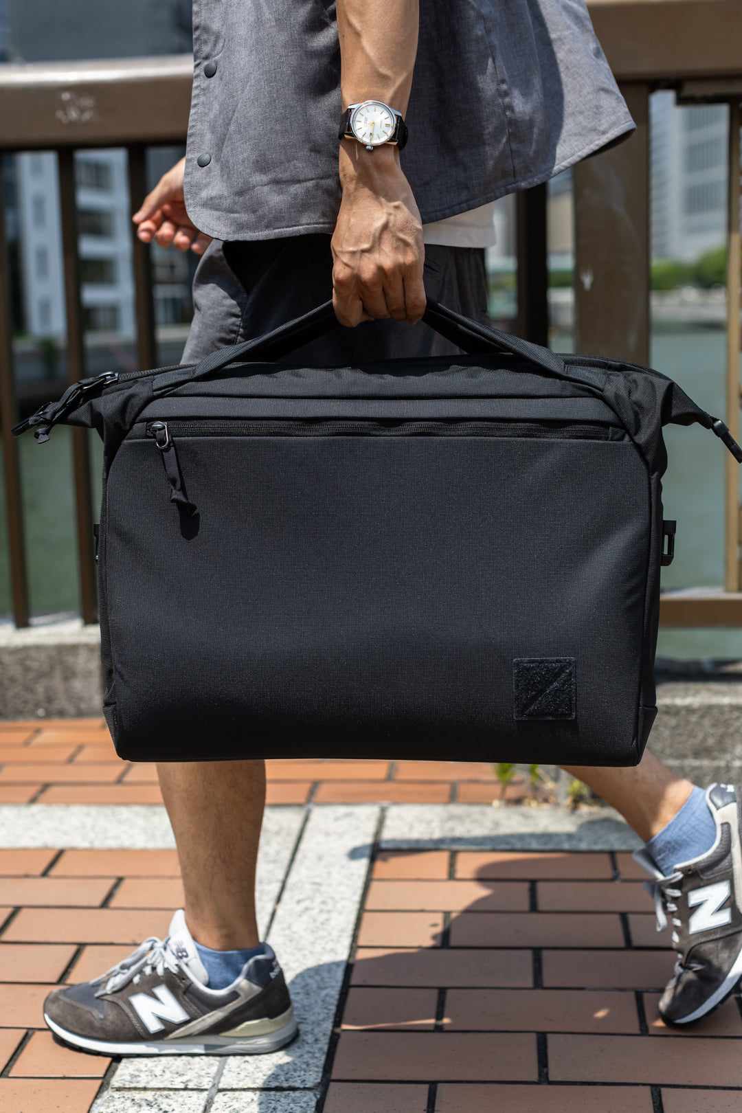 TRANSIT BRIEFCASE 20L