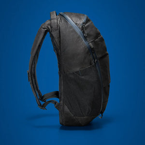 MOUNTAIN PANEL LOADER 22L Kludde Edition - Black Magic
