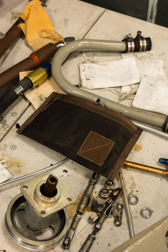 CIVIC FLAT POUCH - Waxed Canvas
